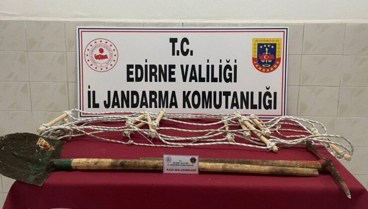 Kaçak kazı yaparken suçüstü yakalandılar