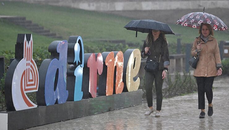 Edirne’de sağanak etkili oluyor