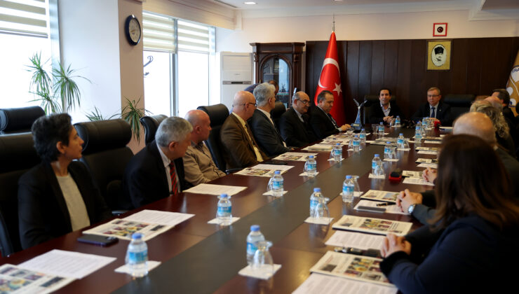 Prof. Dr. Altay’a tebrik