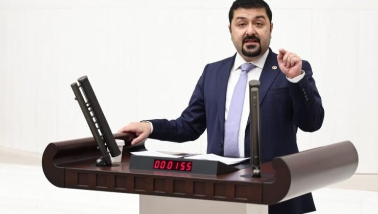‘Gazetecilik iktidarın kuşatması altında’