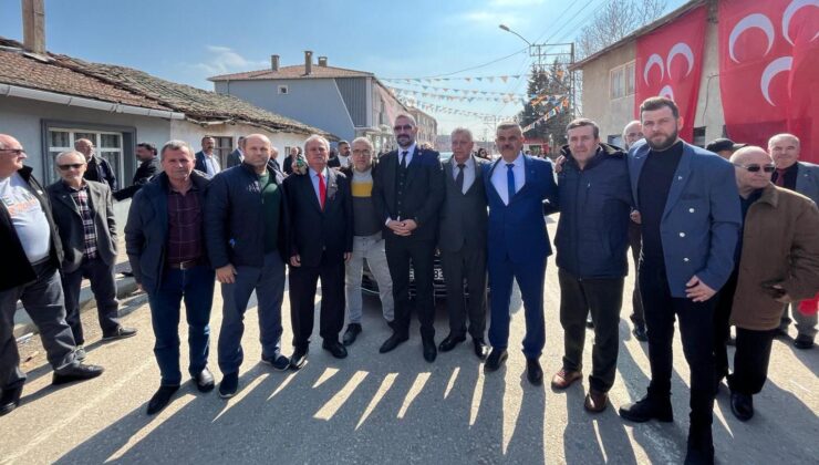 MHP’nin Küplü seçim merkezi açıldı