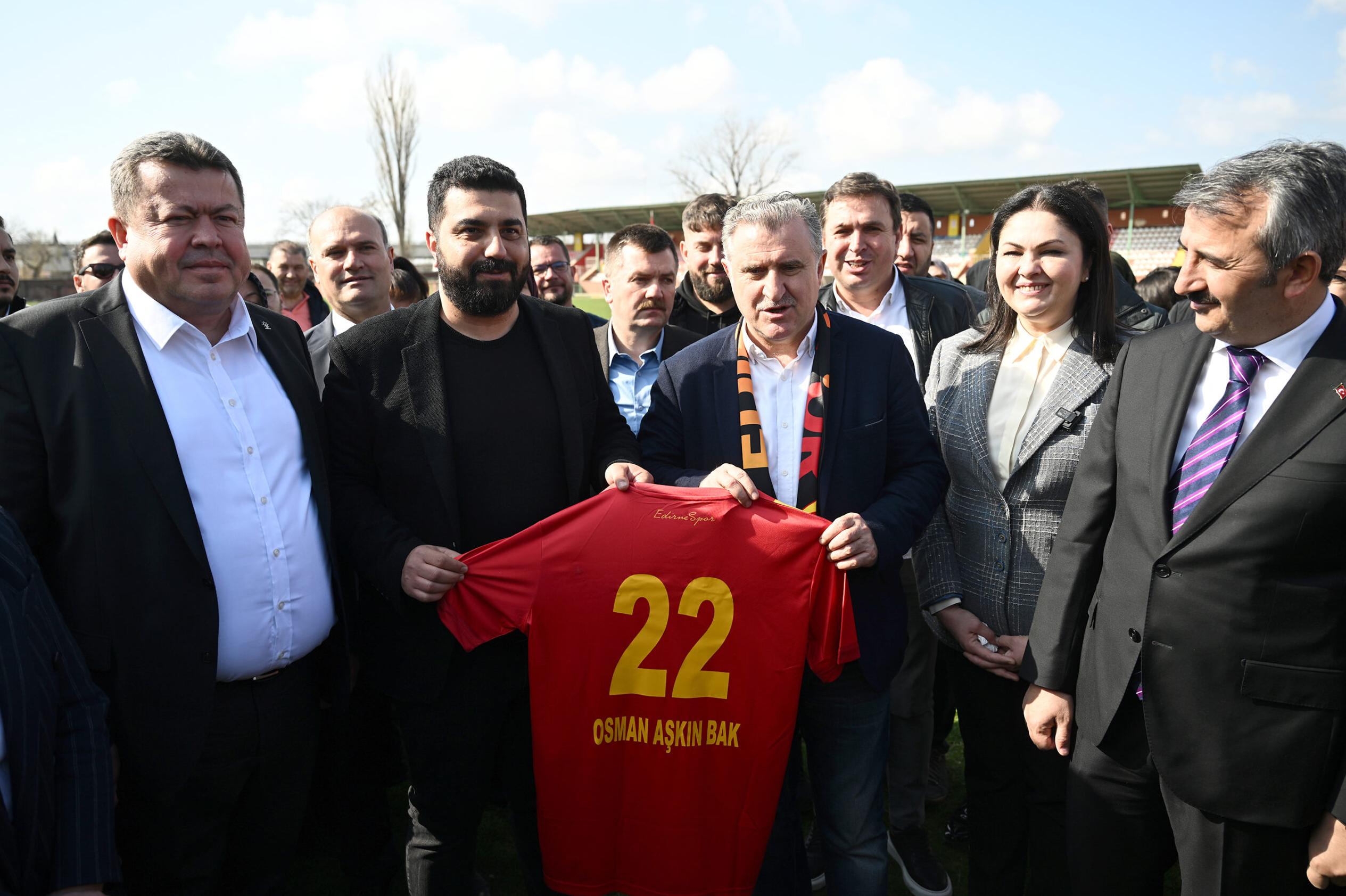 Edirne’ye 10 bin kişilik stadyum yapılacak