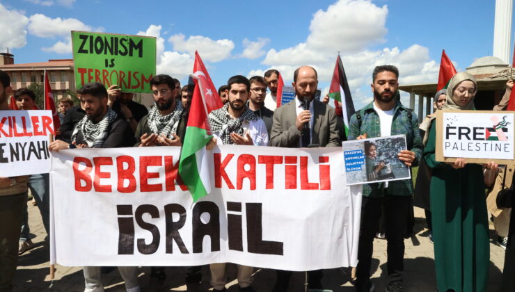 Üniversite öğrencileri İsrail’i protesto etti