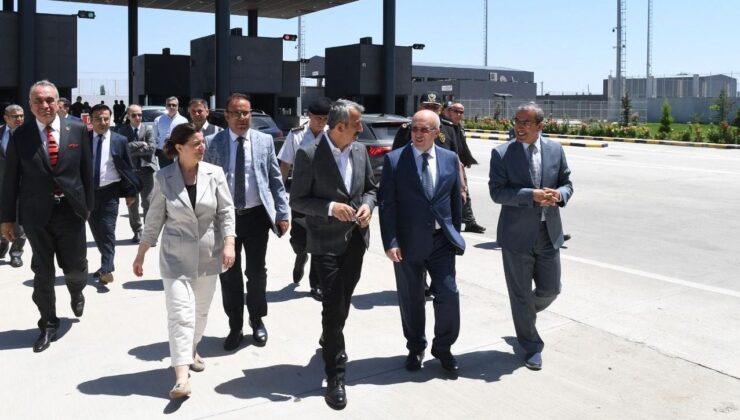 Sınır kapılarında incelemede bulundu