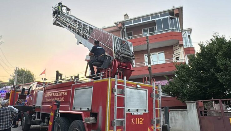 Yangında mahsur kaldılar