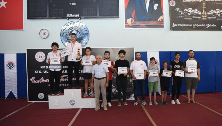 İranlı sporcu birinci oldu
