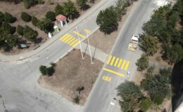 Yaya geçidi çizgileri yenileniyor