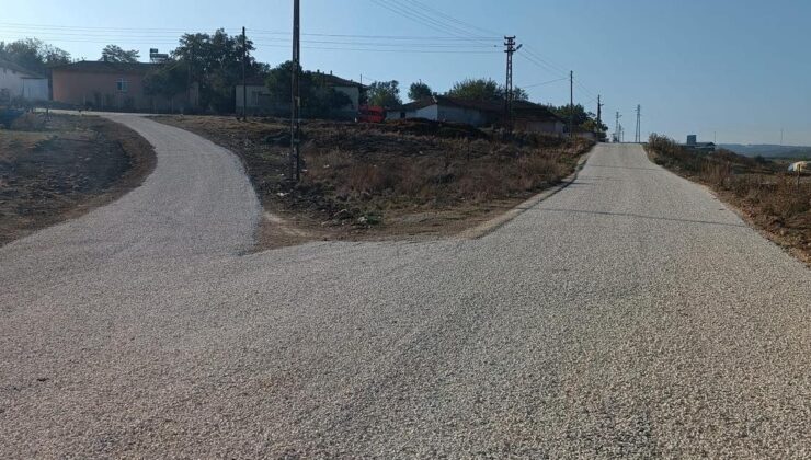 Köy yollarına sıcak asfalt
