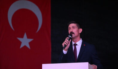 MHP’li Yücel, Ediz Ün’ü hedef aldı