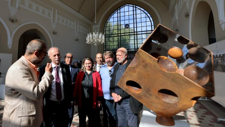 Metal heykel, madalyon ve takı sergisi açıldı