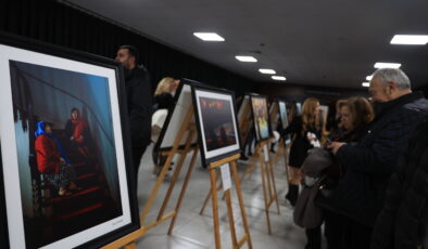 “Şiirden Fotoğrafa” sergisi açıldı
