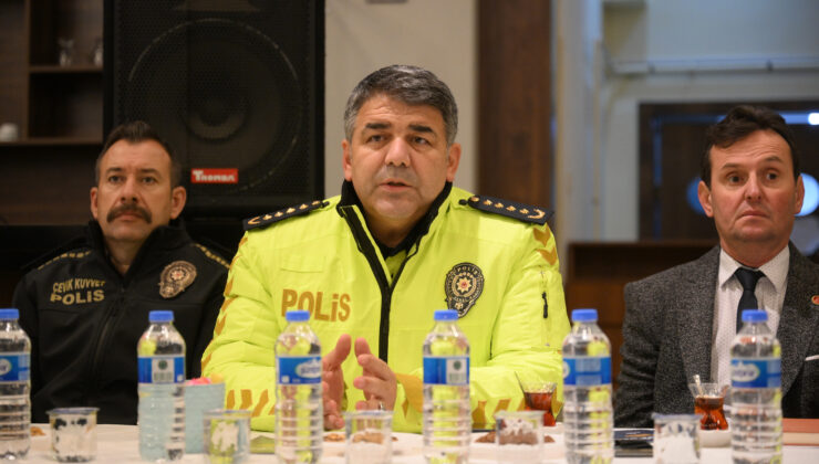 Karaburun’dan “Huzur Toplantısı”