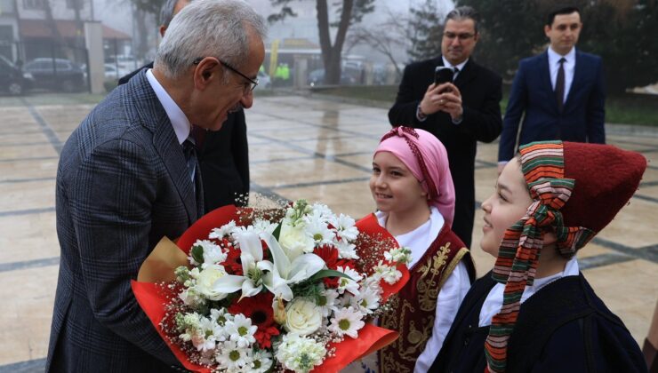 Bakan Togg’la Edirne Valiliği’ne geldi