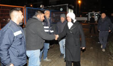 Başkan Akın geceyi sokakta geçirdi