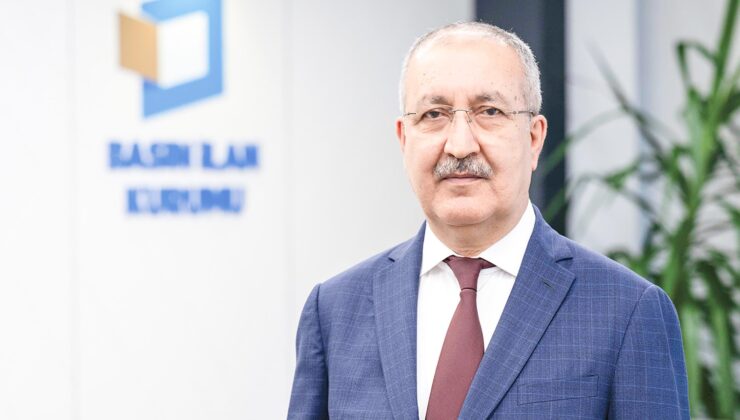 ‘Hak arayışlarında her zaman yanlarındayız’