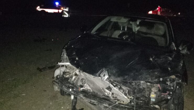 Otomobil takla attı