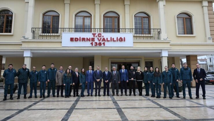 Vali Sezer, gümrük personelini kabul etti