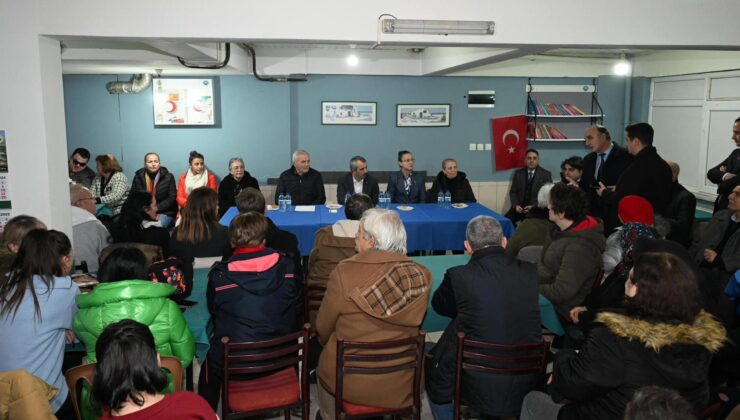 Vatandaşların taleplerini dinledi