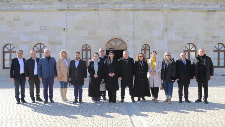 Edirne’nin konukları tarihi mekanları gezdi