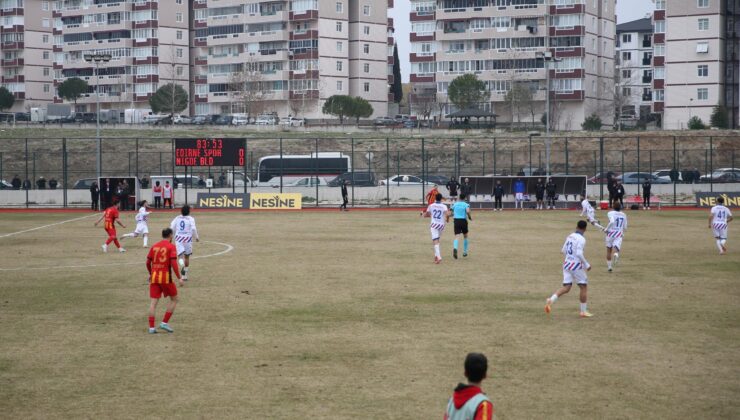 Edirnespor, sahasında berabere kaldı