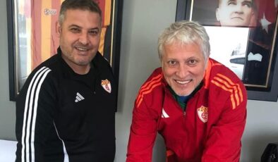 Edirnespor hocasıyla yollarını ayırdı