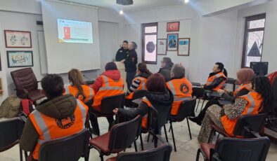 Özkanlar Sürücü Kursu’ndan tatbikat