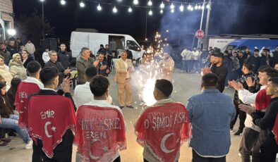Karaburun’dan gençlere “hayırlı teskereler”