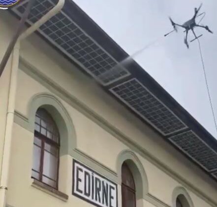 Dron bu kez temizlik yaptı