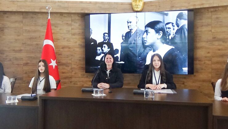 Çocuk Meclisi belediye otobüsü istiyor