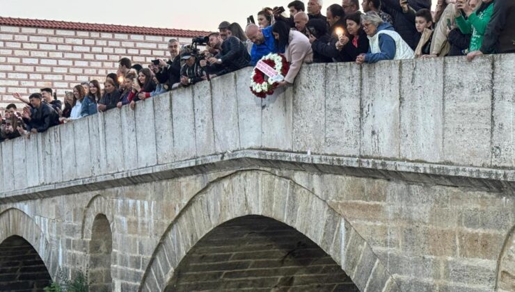 Dilekler suya bırakıldı