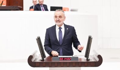 ‘Gençler geleceğin en güçlü teminatıdır’