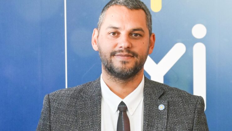 ‘Gençlik Spor İl Müdürünü şiddetle kınıyorum’