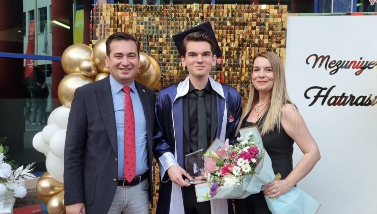 Babasının yolundan gitmek istiyor