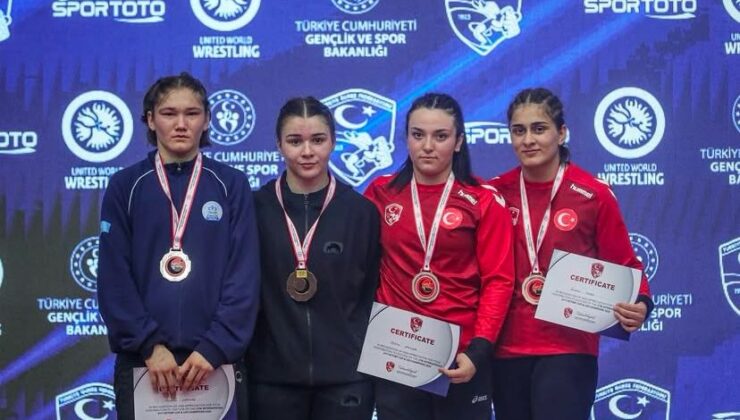 Edirneli güreşçilerden büyük başarı