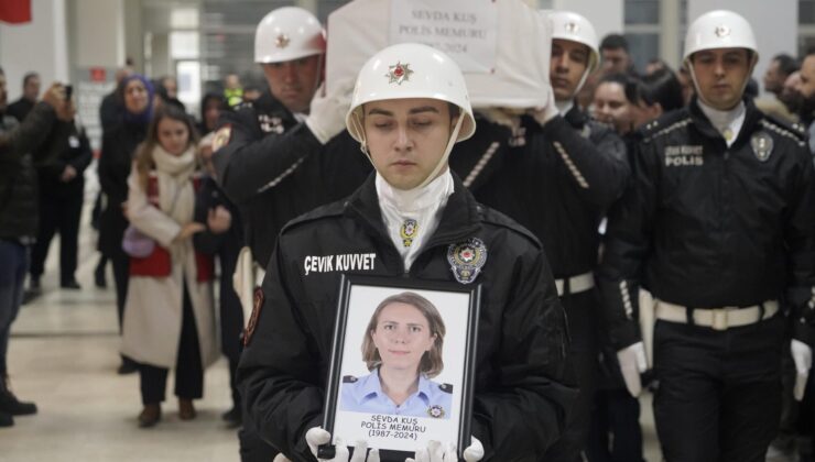 Eşini tabancayla öldüren komisere müebbet