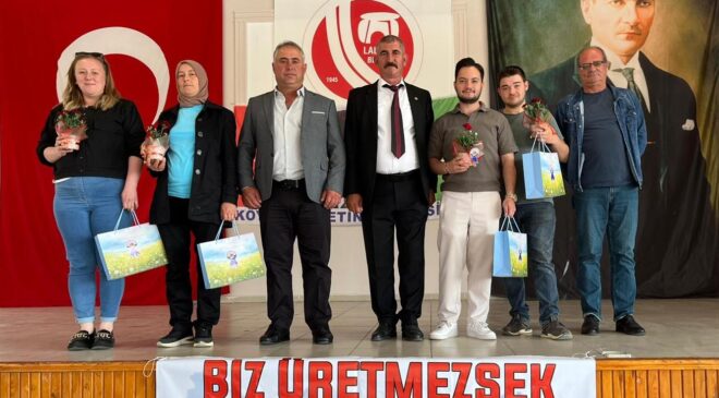 Genç çiftçiler ödüllendirildi