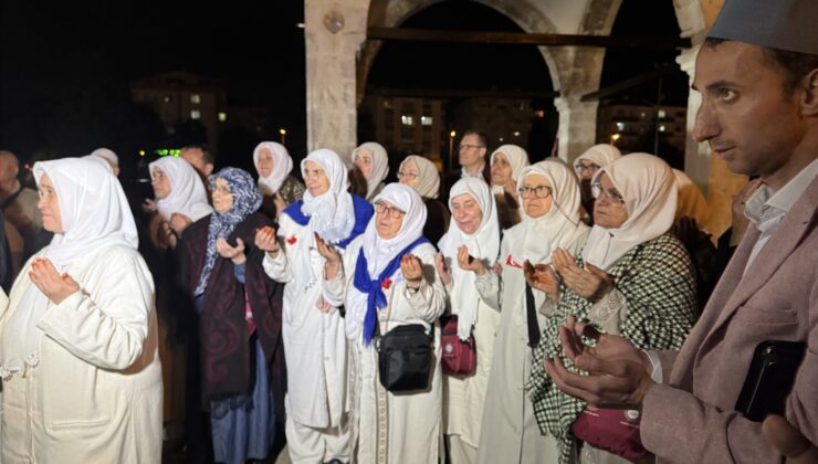Hacı adayları kutsal topraklara uğurlandı