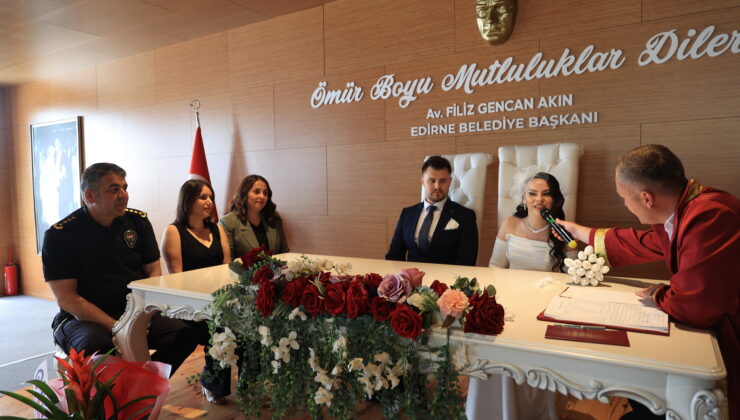 Evlenmek için bu tarihi seçtiler