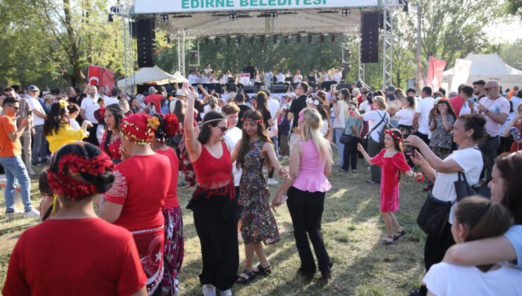 Sarayiçi’nde Kakava ve Hıdırellez coşkusu
