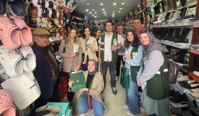 Yeşilay ekipleri sahada