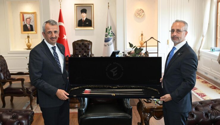 Kazancı’dan Vali Sezer’e ziyaret