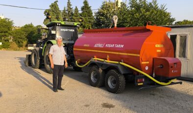 Köy muhtarı su tankeriyle yangın nöbeti tutuyor