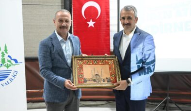 Vali Sezer öğrencilerle buluştu