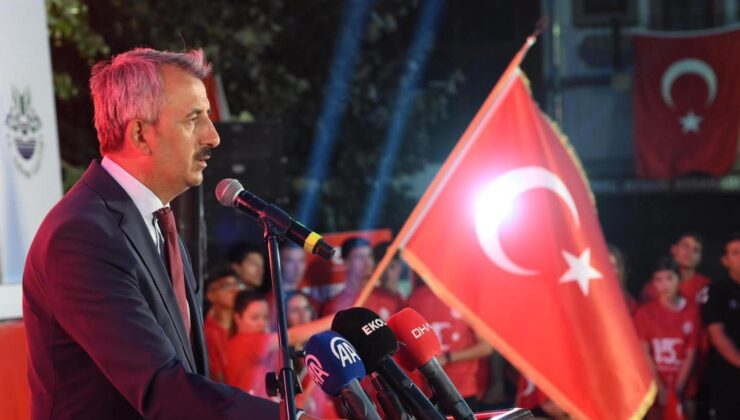 “Hürriyetine aşık bir milletiz”