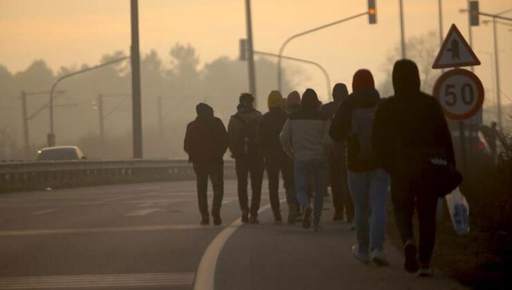 24 düzensiz göçmen yakalandı