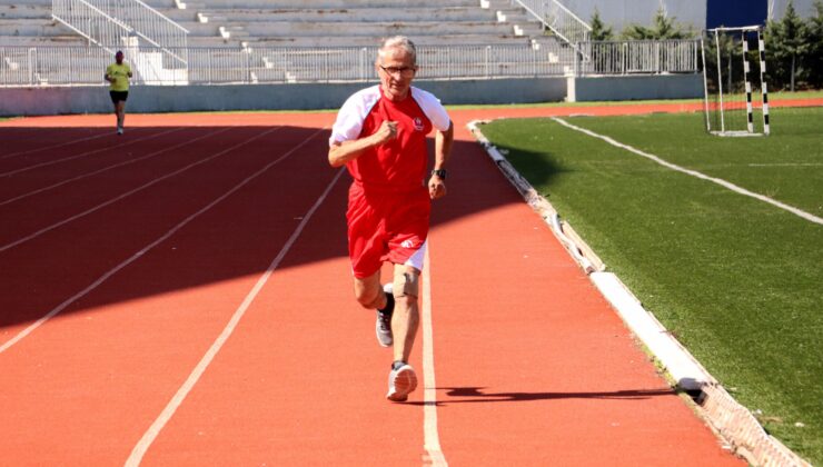 78 yaşındaki atlet maratona hazırlanıyor
