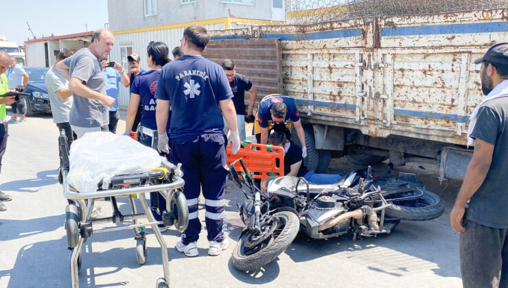 İki motosiklet çarpıştı