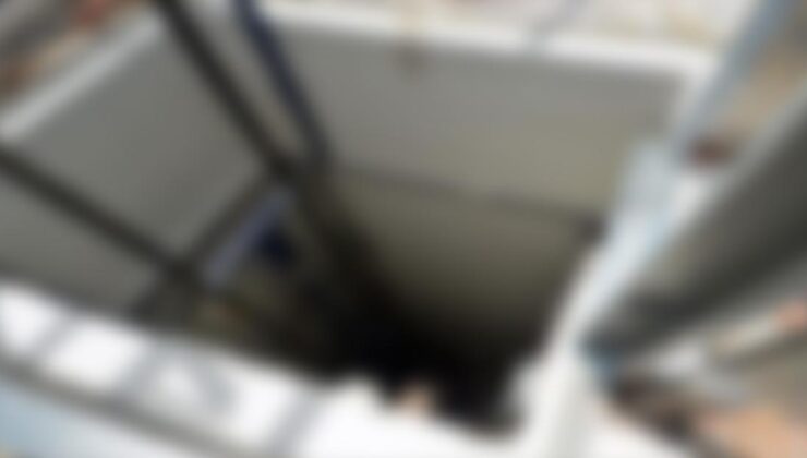 Asansör boşluğuna düştü