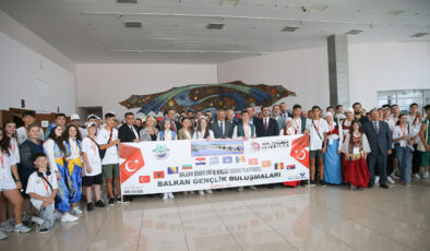 Balkanların gençleri Edirne’de