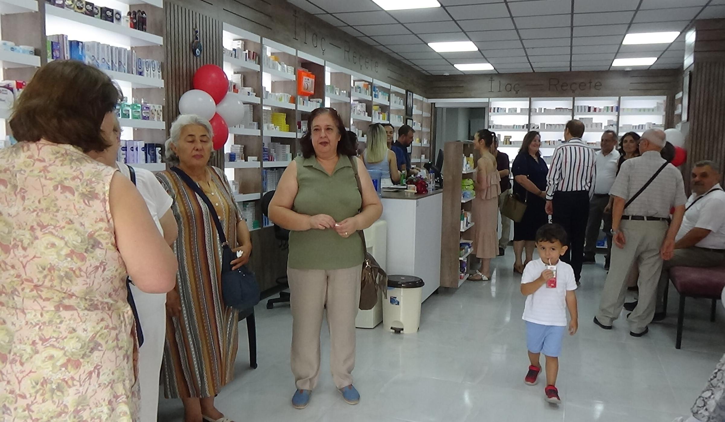 Demirbağ Eczanesi açıldı